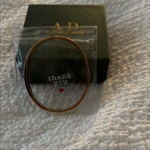 Elegant Gold Bracelet